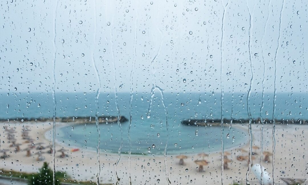 Avertizare meteo-hidrologică: Cod Portocaliu și Cod Roșu de inundații în județul Constanța