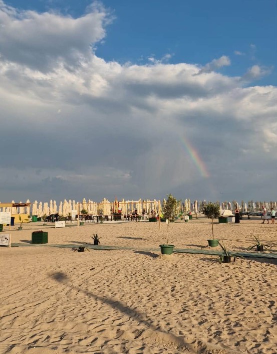 Vremea în Eforie pe 25 Iulie 2026 – Steag Galben pe plajă și condiții de baie cu prudență Vremea în Eforie pe 25 Iulie 2026 – Steag Galben pe plajă și condiții de baie cu prudență